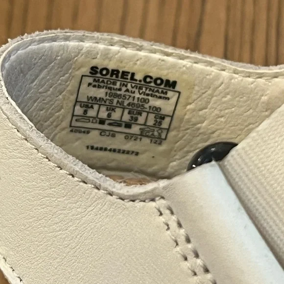 Sorel Kinetic Impact Black, Beige, and White Women's Size 8 Sandals EUC - Picture 10 of 13